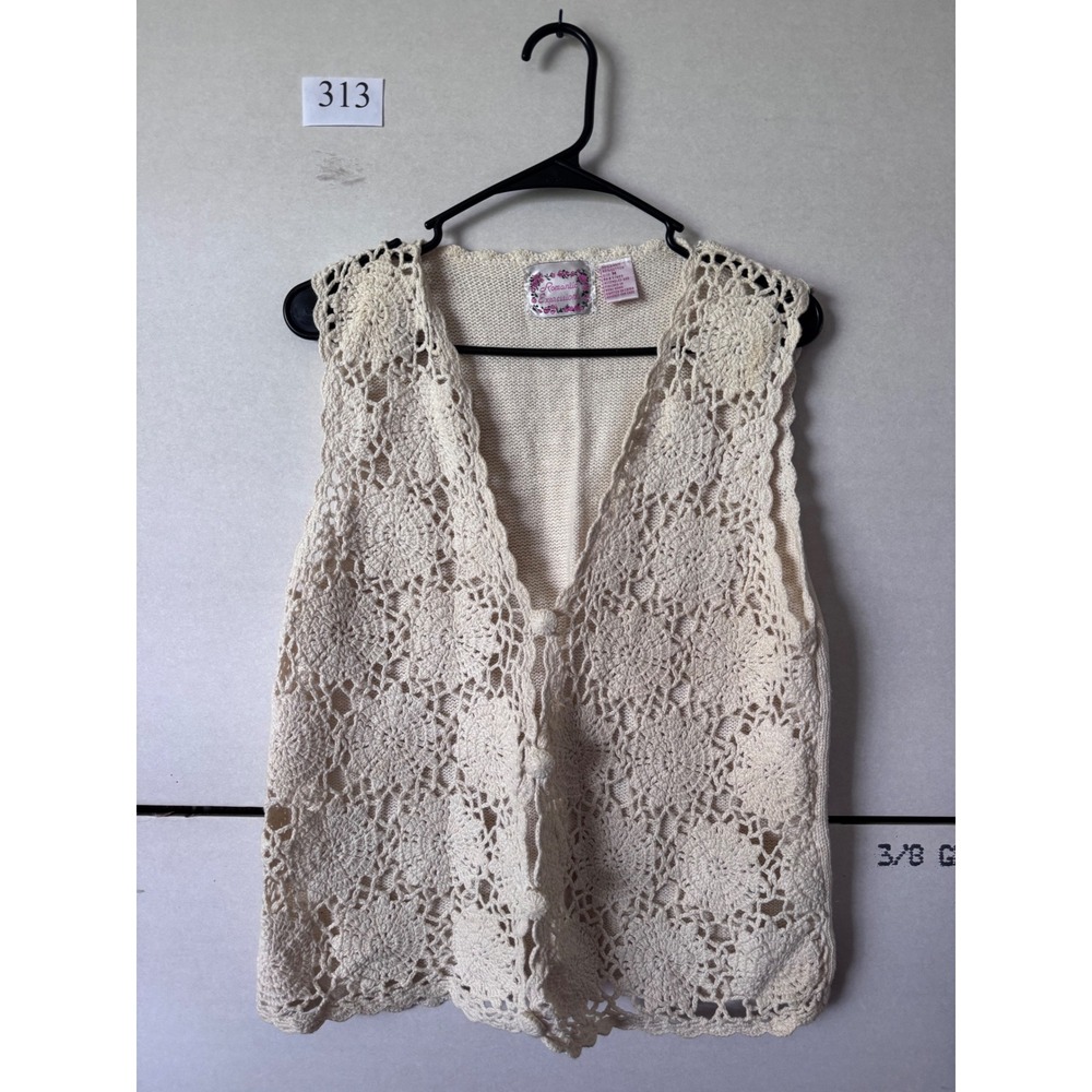 Romantic Expressions Cream Crochet Floral Knit Sweater Vest  M